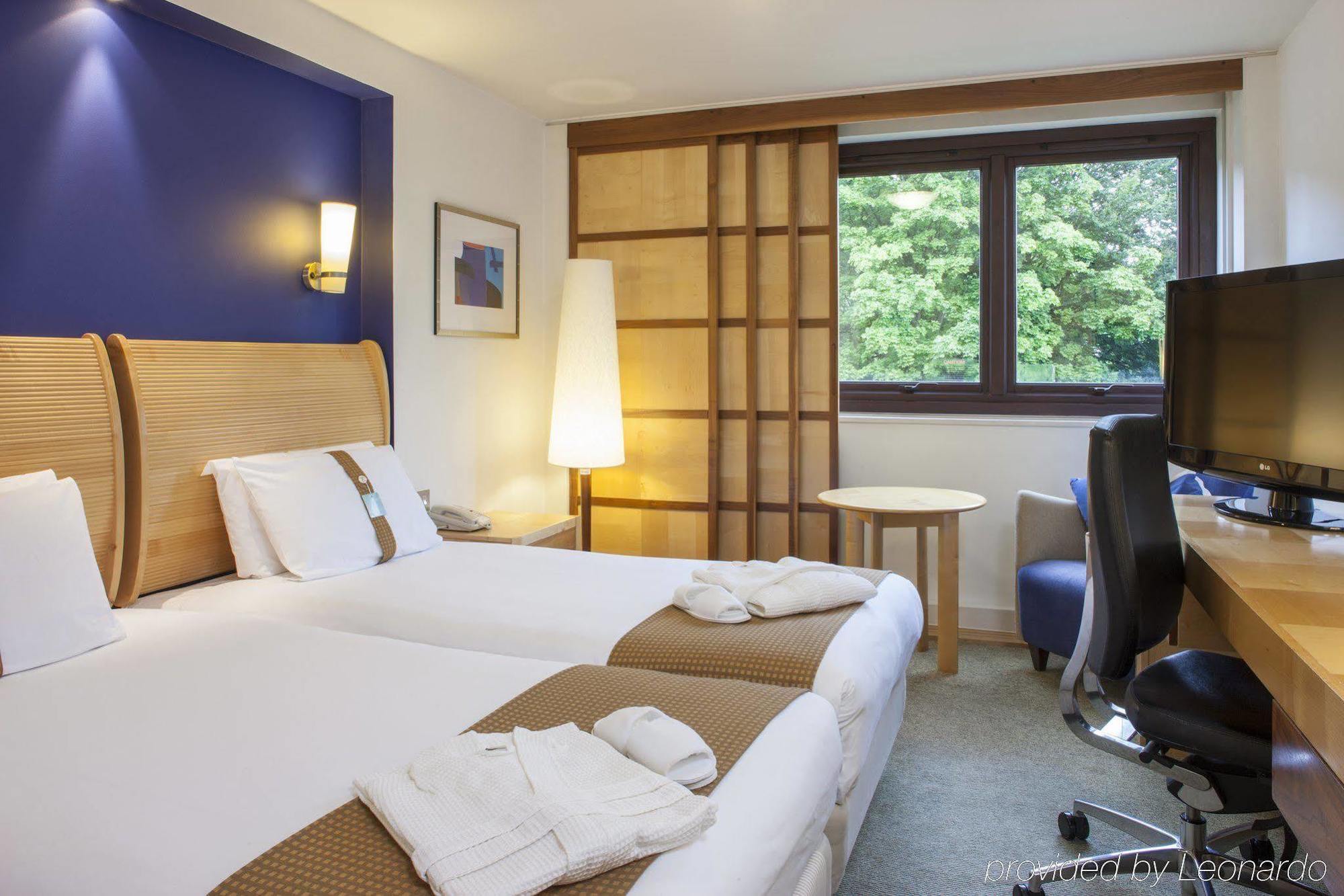 Holiday Inn Haydock By Ihg Экстерьер фото