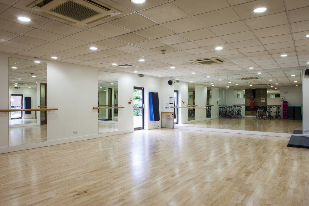 Holiday Inn Haydock By Ihg Экстерьер фото